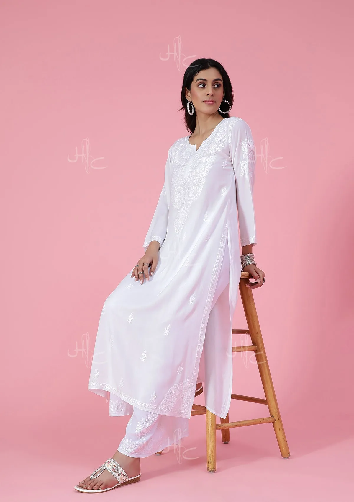 Rayon Chikankari Solid Women's Long Kurta - White