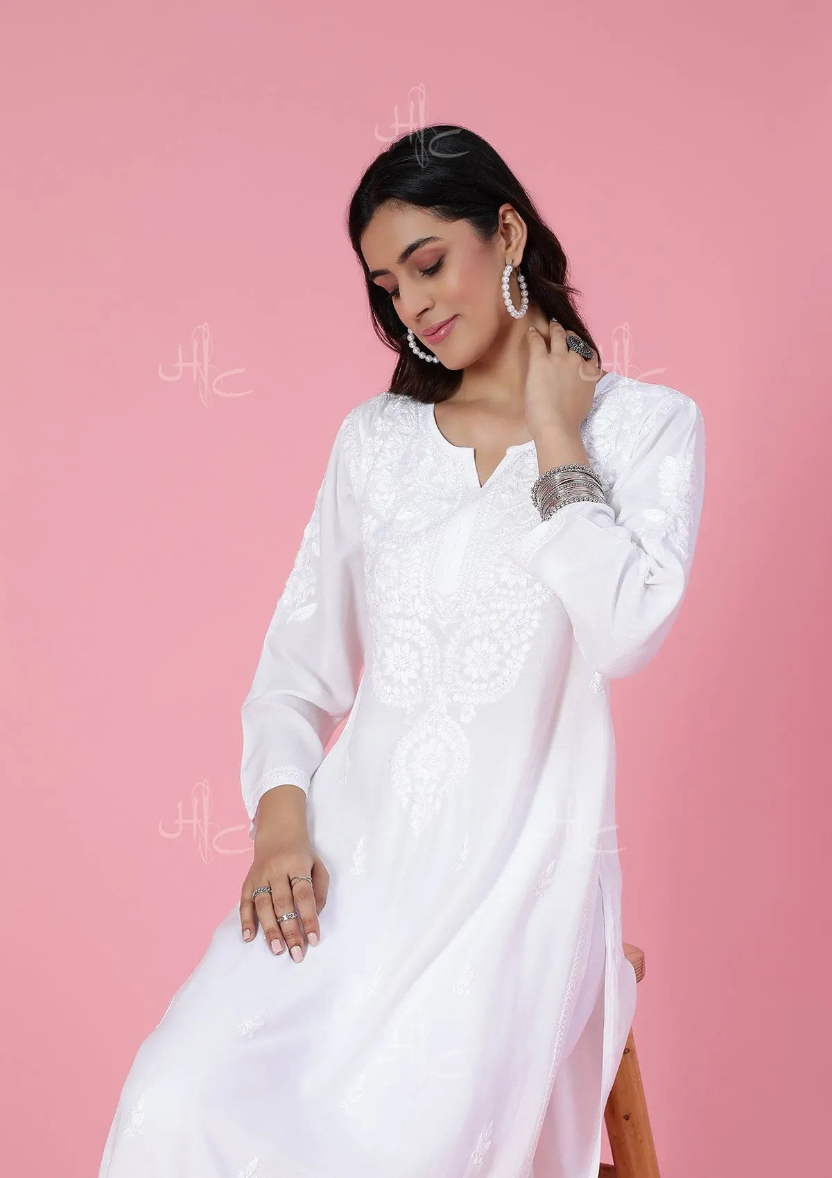 Rayon Chikankari Solid Women's Long Kurta - White