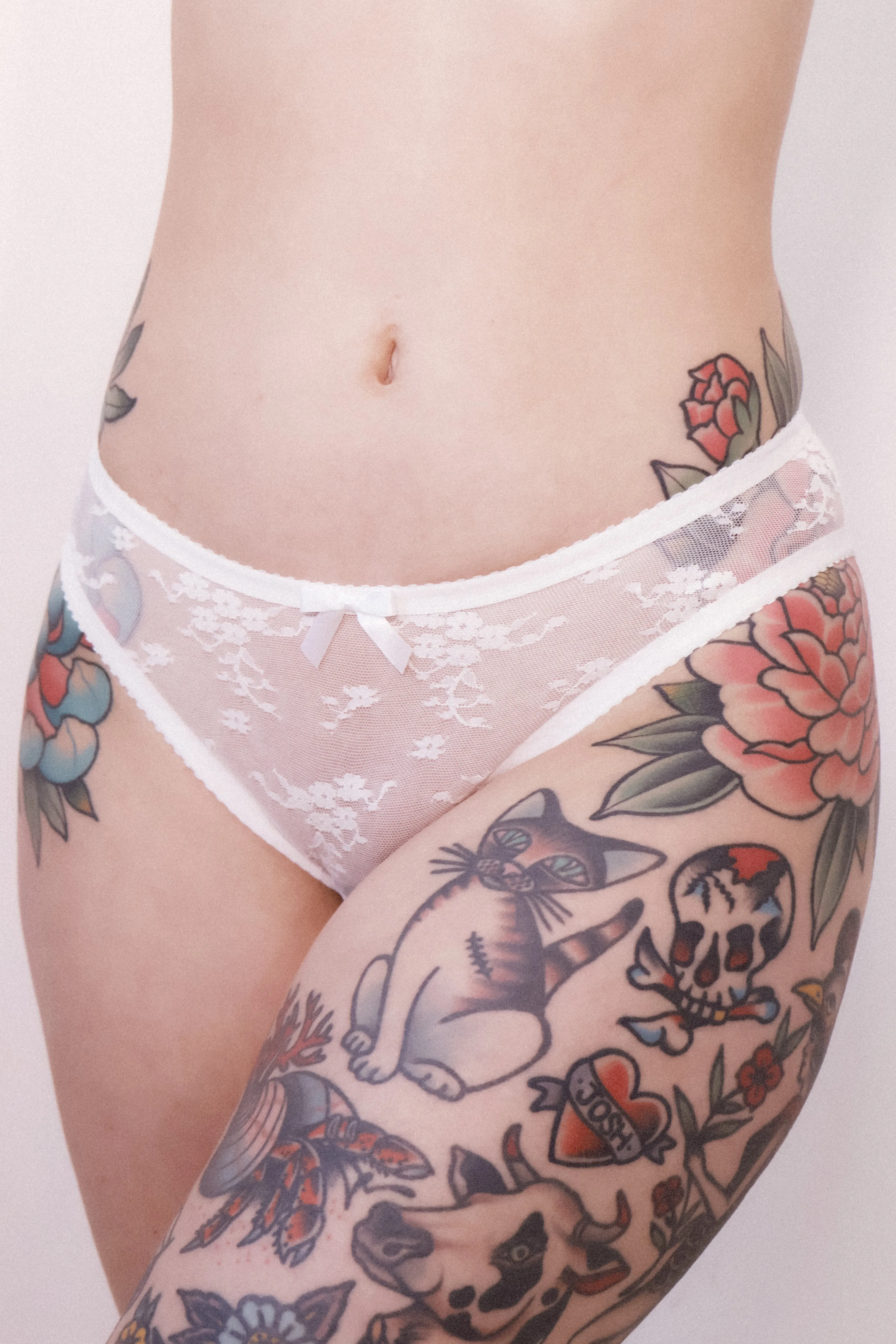 Sylvie Knickers White Clover Lace